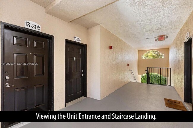 Building Photo - 15125 Michelangelo Blvd