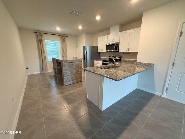 Building Photo - 2733 Silver Canoe Dr