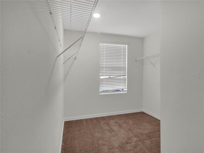 Building Photo - 16645 Mosaic Oar Dr