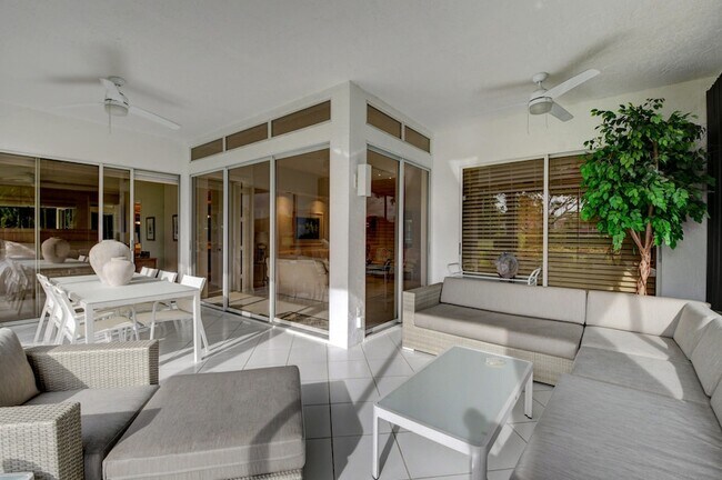 Building Photo - 5801 NW 24th Ave