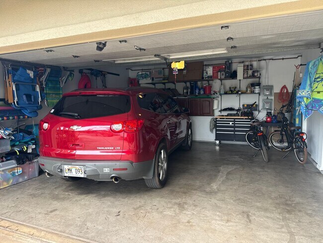 Building Photo - Experience Elevated Island Living in Prestigious Kai Malu, Wailea.