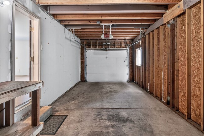 Building Photo - 3805 NW Munson St