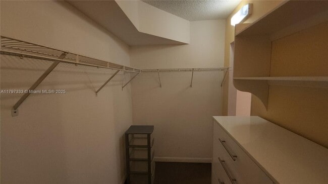 Building Photo - 5900 Collins Ave