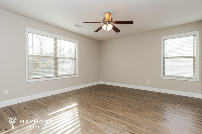 Building Photo - 1004 Allegiance Dr