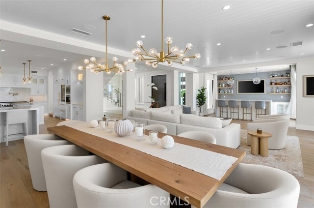 Building Photo - 2401 Bayshore Dr