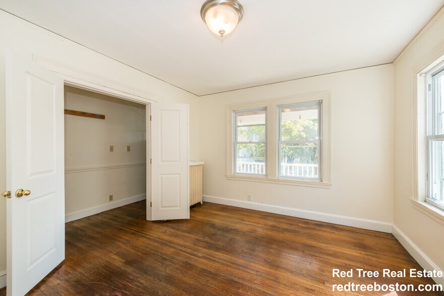 Building Photo - 50-52 Hobson St