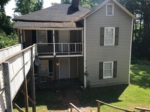 Building Photo - 1203 Houston St
