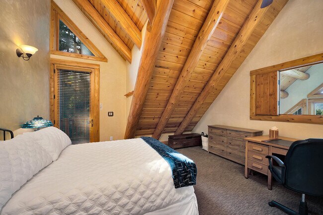 Building Photo - 162 San Joaquin Rd