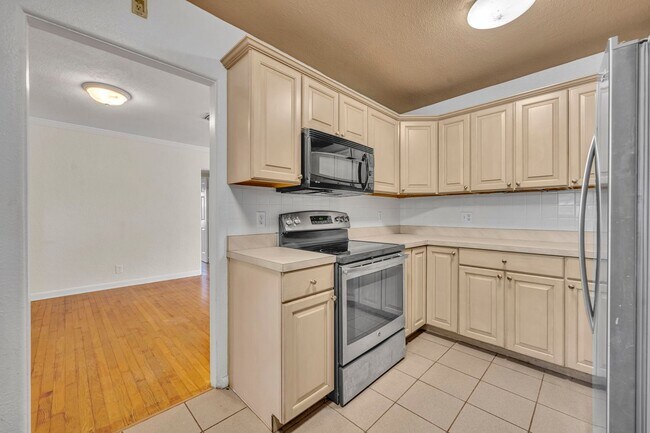 Building Photo - Winter Park Charmer