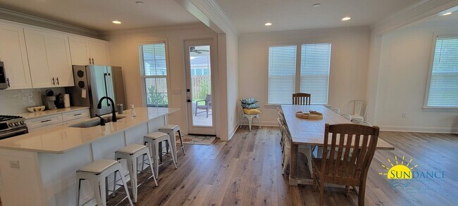 Building Photo - Luxury Living - Highly Desired Watersound Origins!