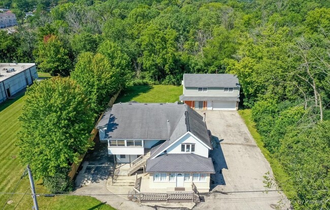 Building Photo - 544 N Hainesville Rd