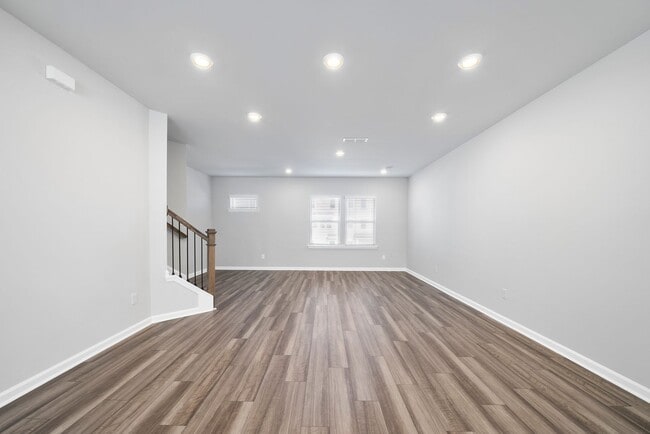 Building Photo - Convenient New Construction Townhome in Durham - Easy commute to RTP, Brier Creek, Airport