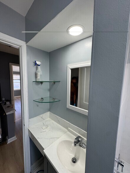 Building Photo - 3758 Palm Ave