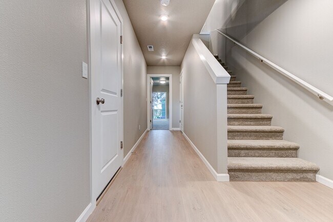 Building Photo - New Construction Great Location Book your tour today!!!