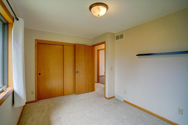 Building Photo - 5117 Hackney Way