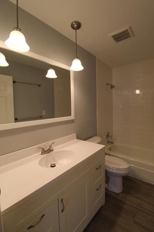 Building Photo - 708 N Main St