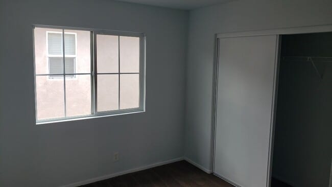 Building Photo - 1343 Estel Dr