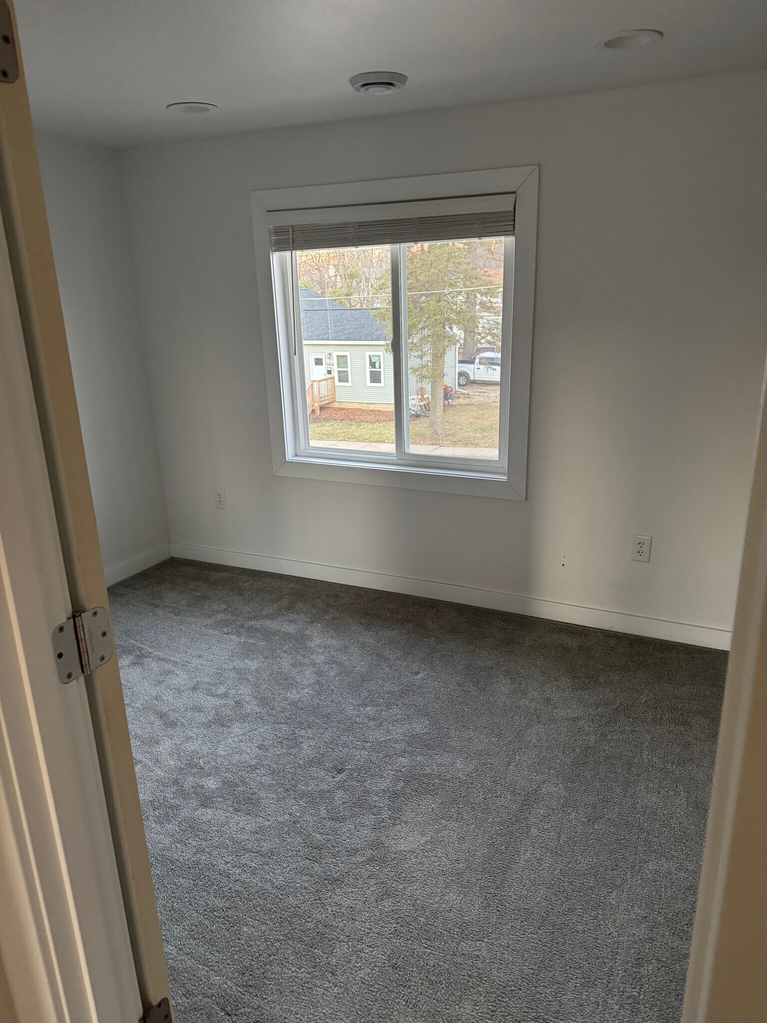 Building Photo - 1411 22nd Ave