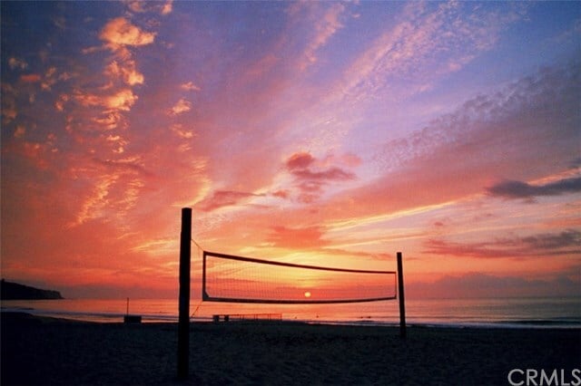 Building Photo - 736 Esplanade