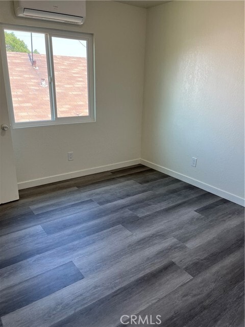 Building Photo - 1257 Velasco St