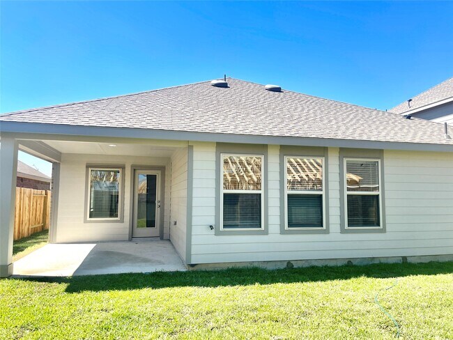 Building Photo - 17477 Rosewood Manor Ln