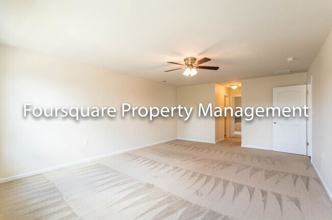 Building Photo - Single Family Home |1st Floor- Guest Suite...