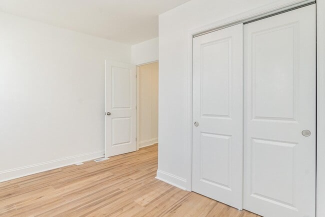 Building Photo - 727 N Collington Ave