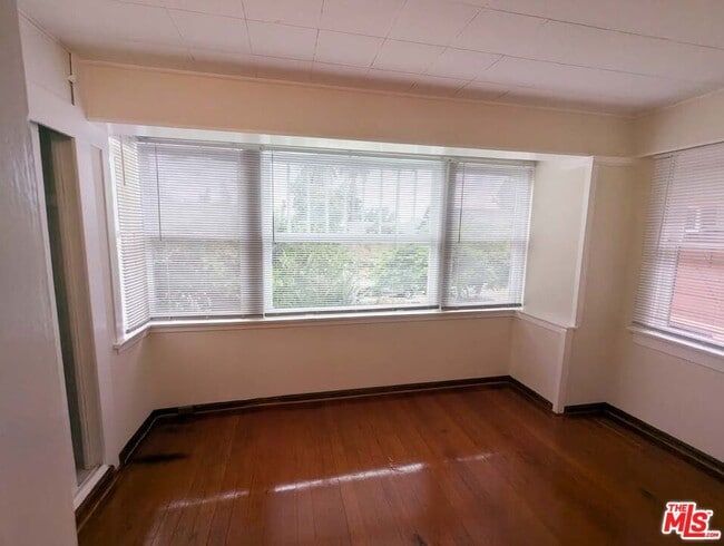 Building Photo - 1421 Kellam Ave