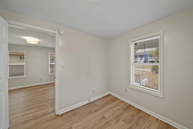 Building Photo - 4459 Fisher St
