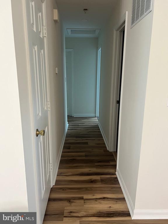 Building Photo - 45675 Schooner Ct