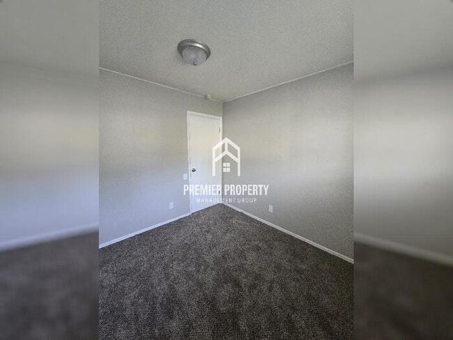 Building Photo - 610 Mullanphy Ln
