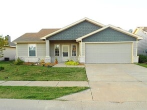 Building Photo - 9512 George Washington Dr