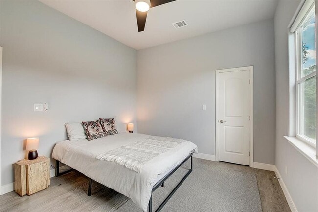 Building Photo - 121 Naalehu Ct