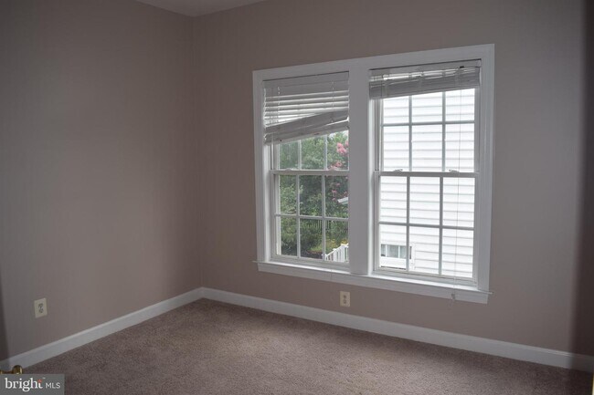 Building Photo - 8315 Kinsley Mill Pl
