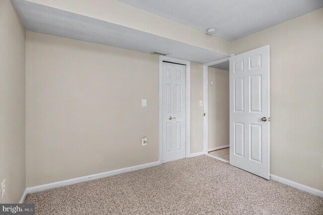 Building Photo - 14126 Rockinghorse Dr