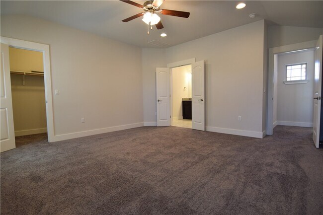 Building Photo - 14703 Catarina Wy