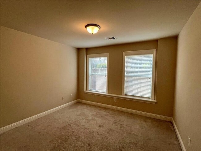 Building Photo - 4842 Carre Way