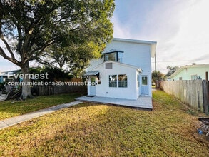 Building Photo - 3032 56th St S