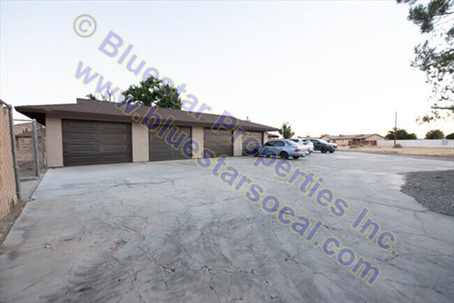 Building Photo - 15360 Broken Bow Rd
