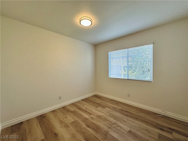 Building Photo - 9628 Spanish Steps Ln