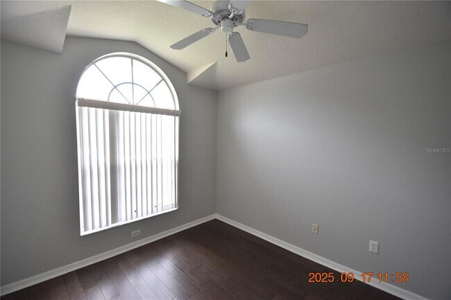 Building Photo - 24806 Black Creek Ct