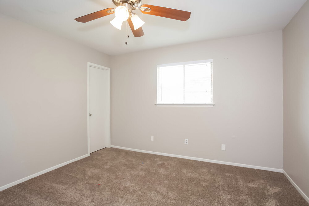 Building Photo - 1817 Wren Dr