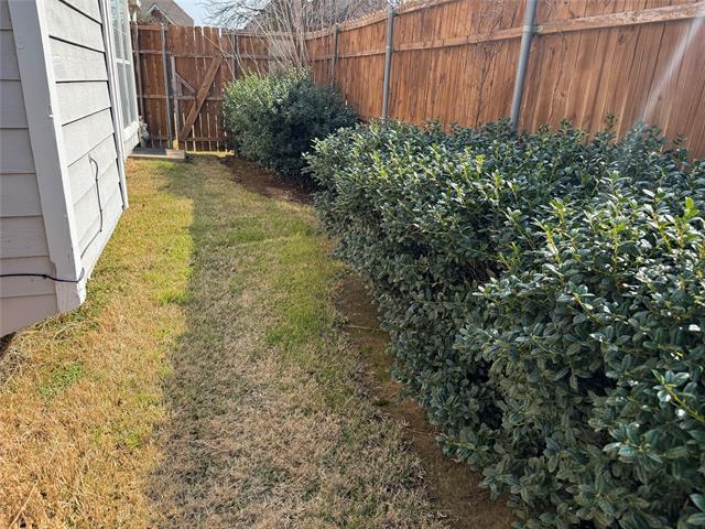 Building Photo - 237 Bricknell Ln