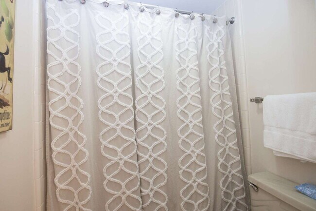 Building Photo - FULLY FURNISHED 2-Bed, 2-Bath Condo in Pinehurst