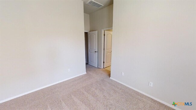 Building Photo - 185 Heather Glen Way