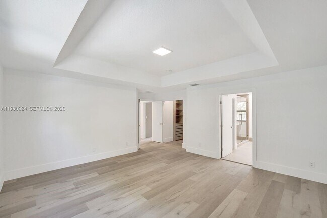 Building Photo - 4100 E Gardenia Ave