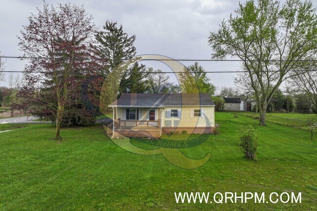 Building Photo - COMING SOON! May 1st! Lake Fenton Schools!