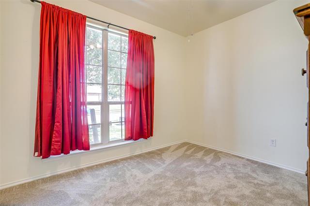 Building Photo - 909 Hunter Ln