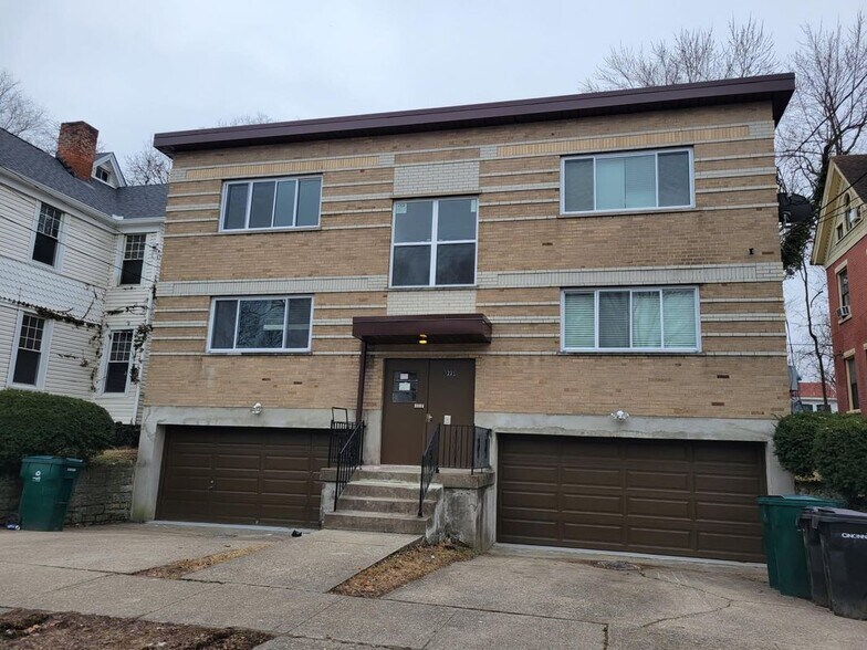 Building Photo - 1231 Laidlaw Ave