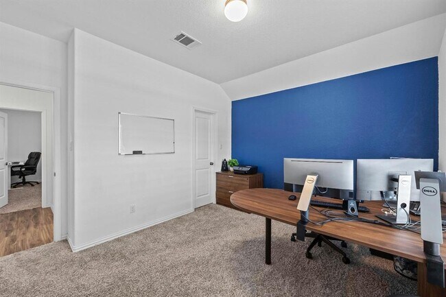 Building Photo - 166 Coronella Dr